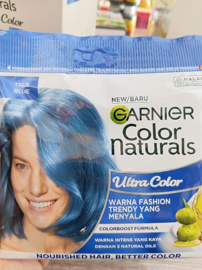 GARNIER PASTEL BLUE