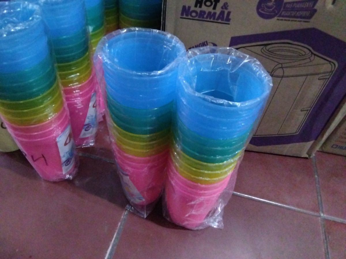 Gelas Alaska kh warna 