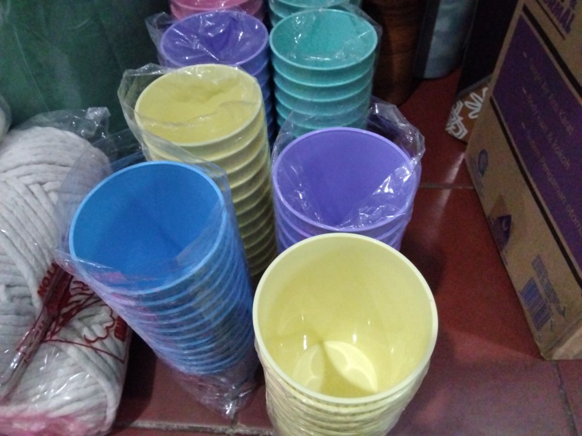 Gelas plastik takuma 200ml