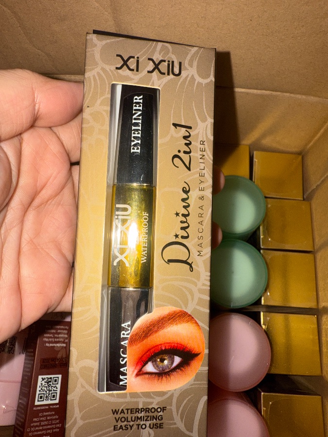 Xi xiu Divine 2in1 mascara & eyeliner