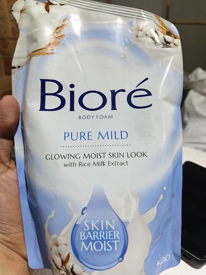 BIORE BODY FOAM PURE MILD 400ML