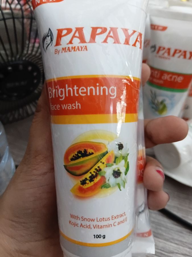 PAPAYA BRIGHTENING FACE WASH 100GR