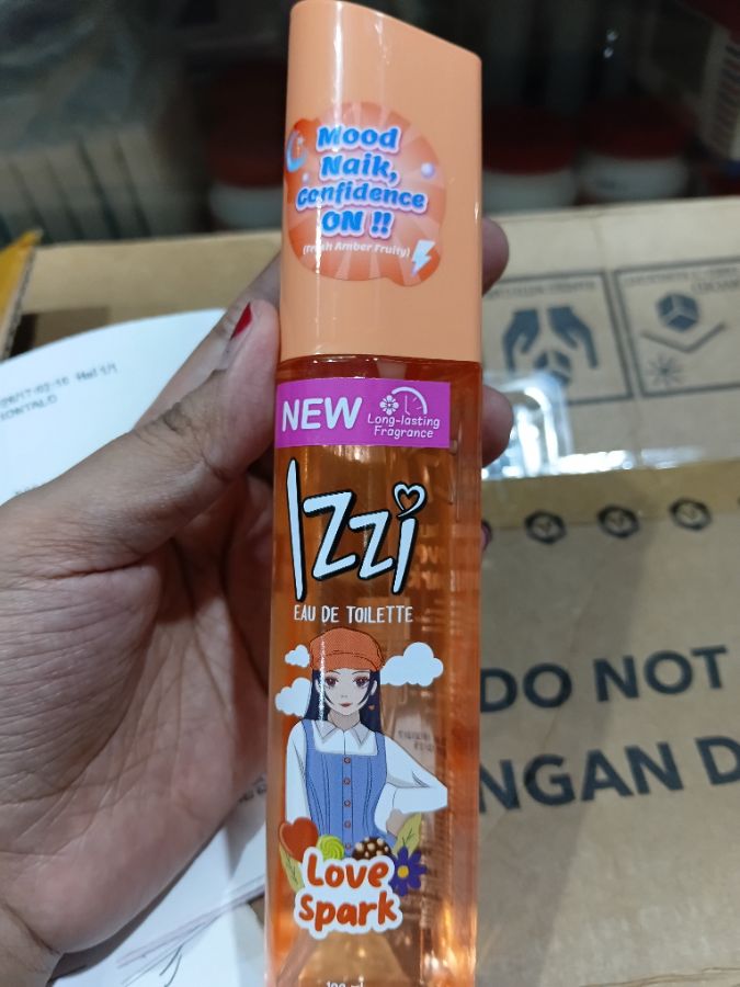 IZZI EDT LOVE SPARK 100MP
