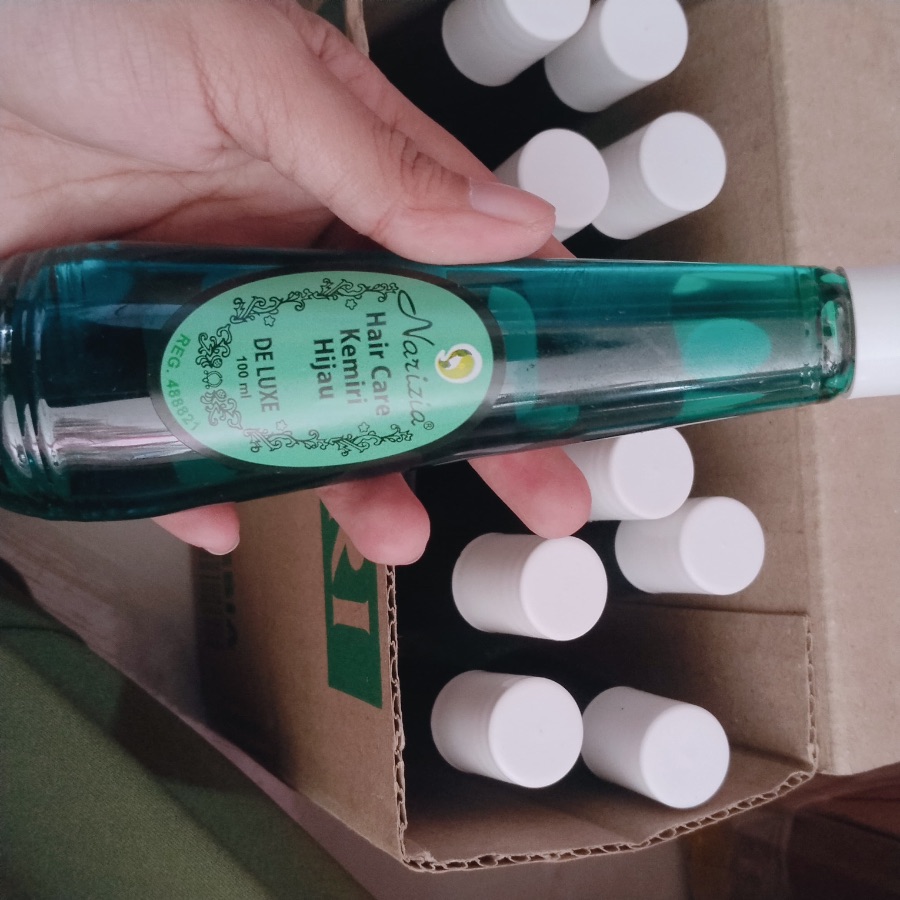 Narizia Minyak rambut Kemiri De luxe 100ml