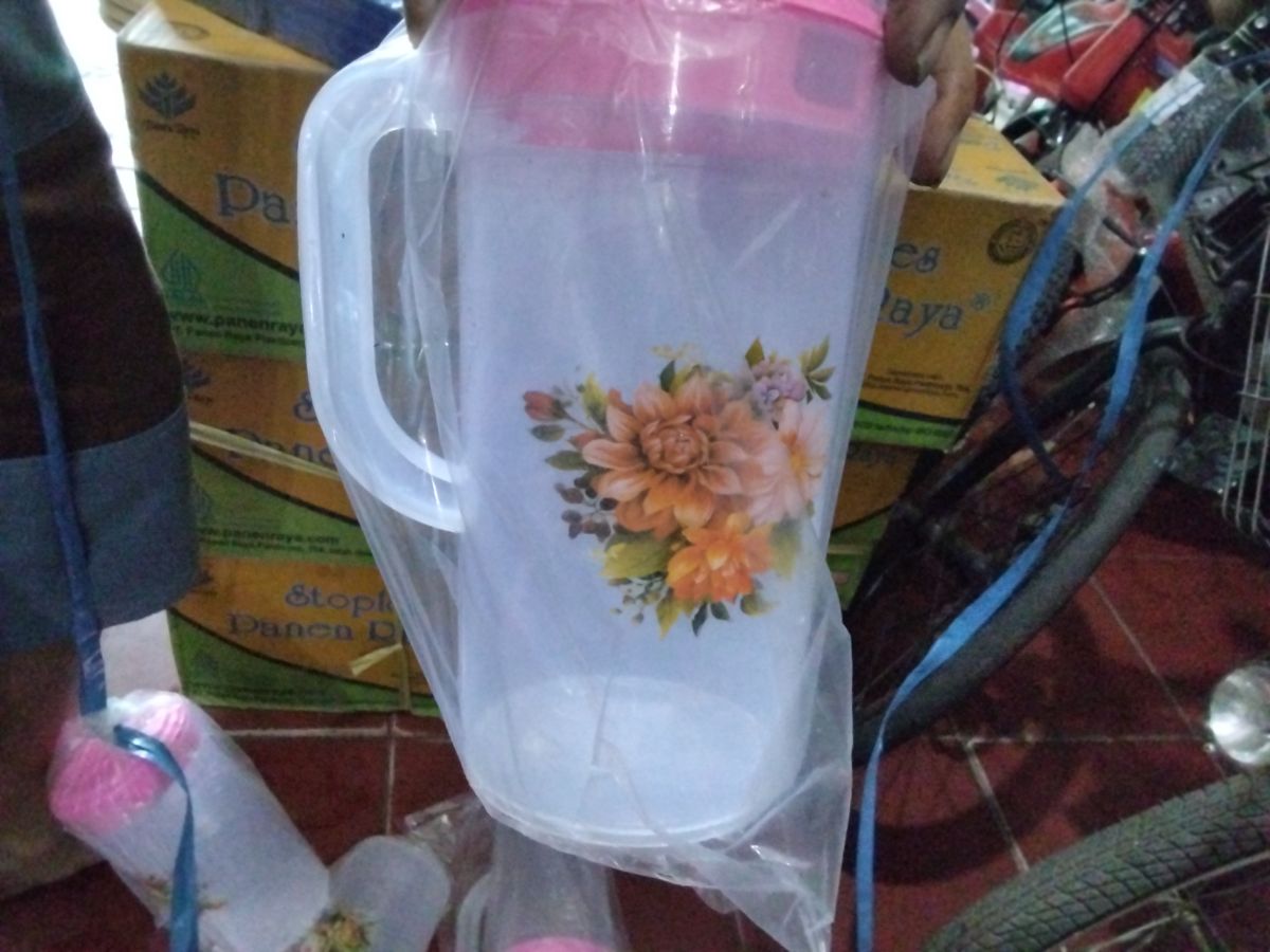 Teko plastik kecil wj_s