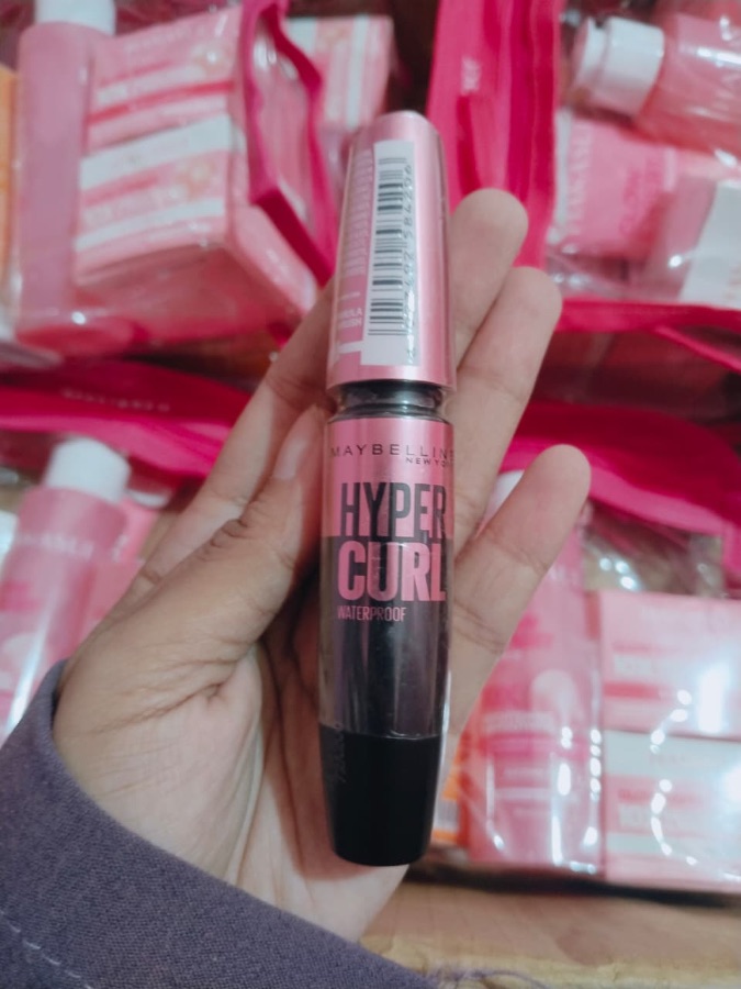 Maybelline mascara