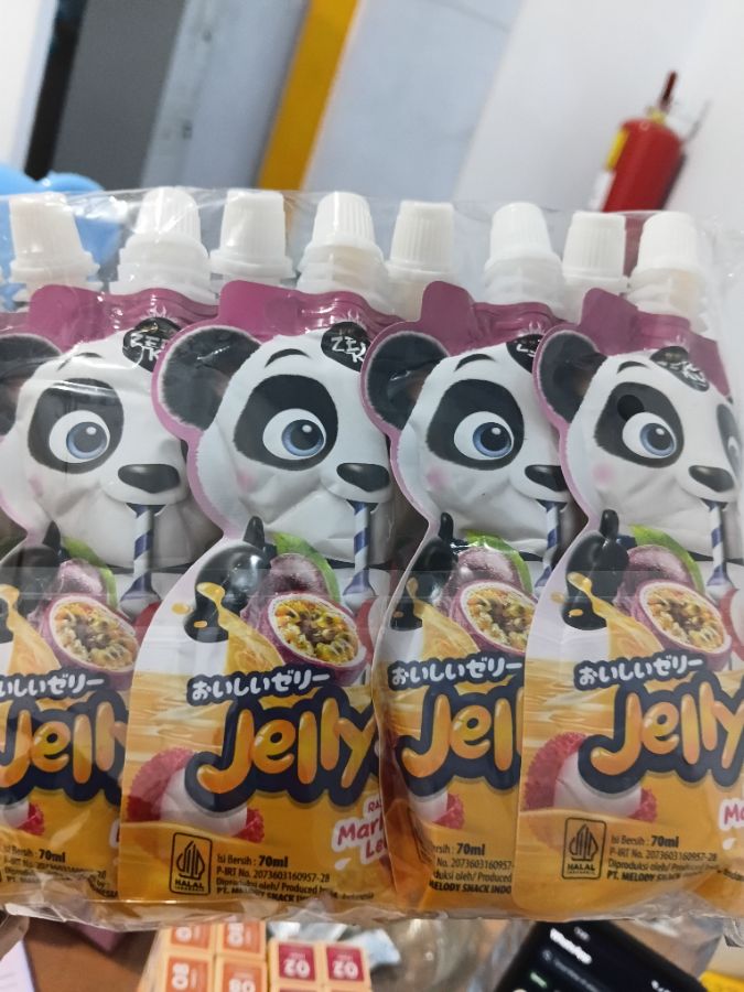 JELLY SIP MARKISA LECI