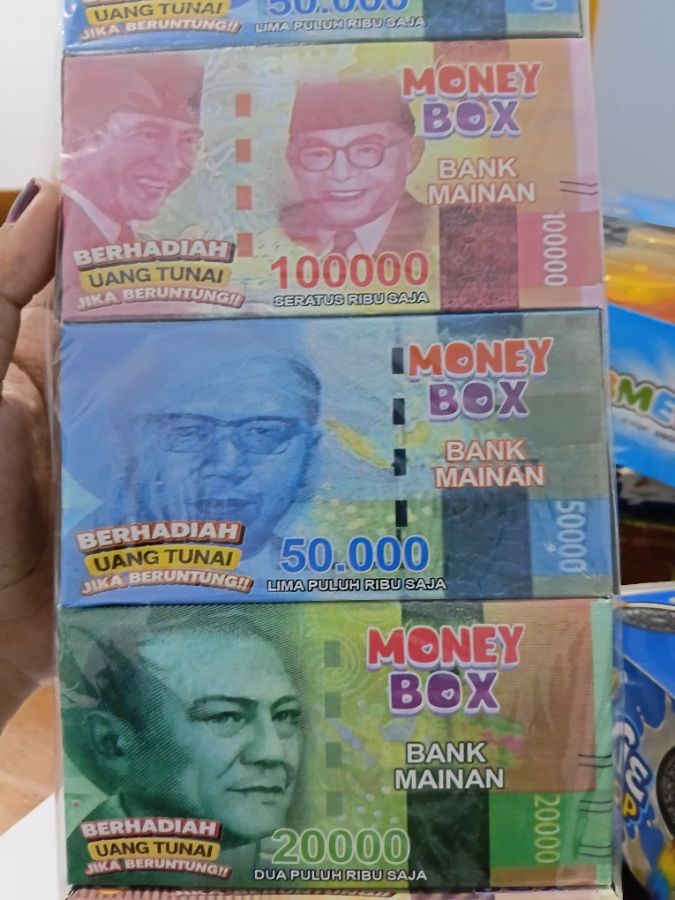 PERMEN MONEY BOX