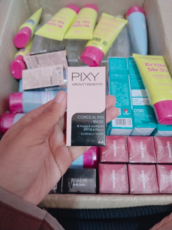 Pixy UV whitening Beauty conseling sand beige 02