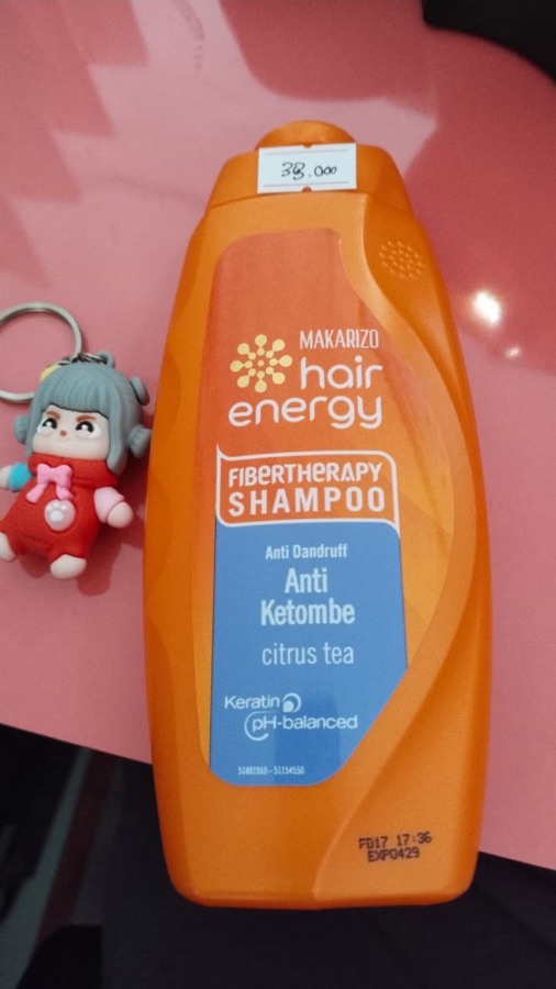 Makarizo Shampo Anti ketombe 