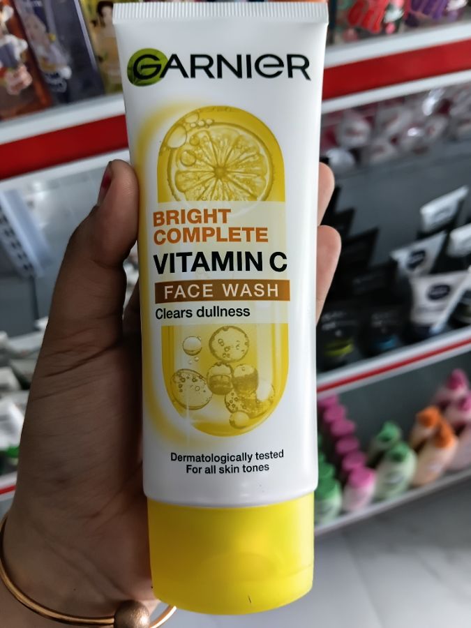 GARNIER VIT C FACE  100ML