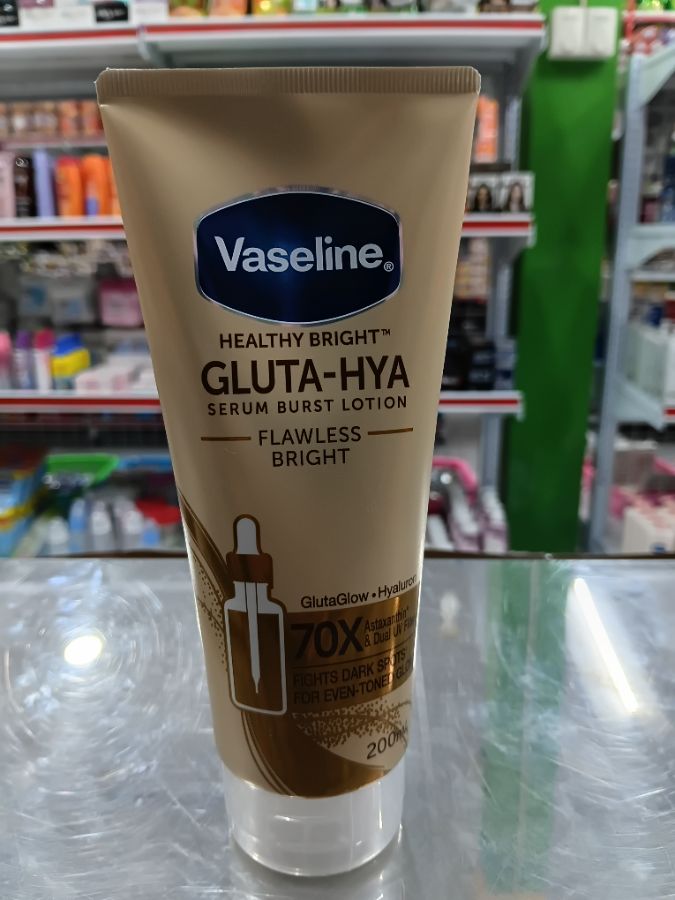 VASELINE GH FLAWLESS VCT SERUM 200ML