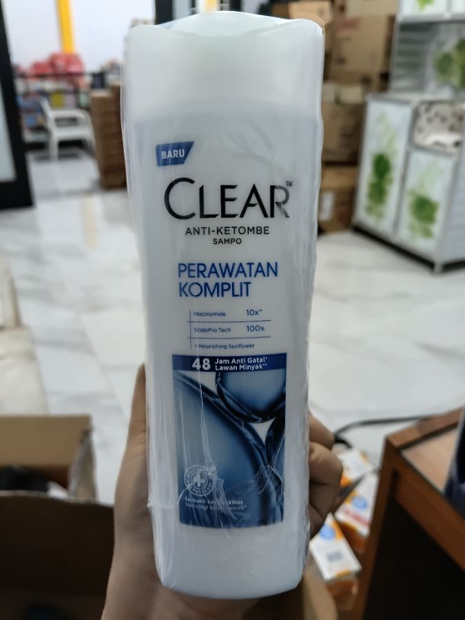 CLEAR PERAWATAN KOMPLIT 160ml