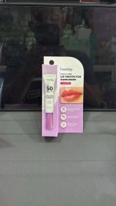 Facetology lip protect sunscreen flavored
