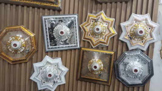 Ornamen 30*30 pkl