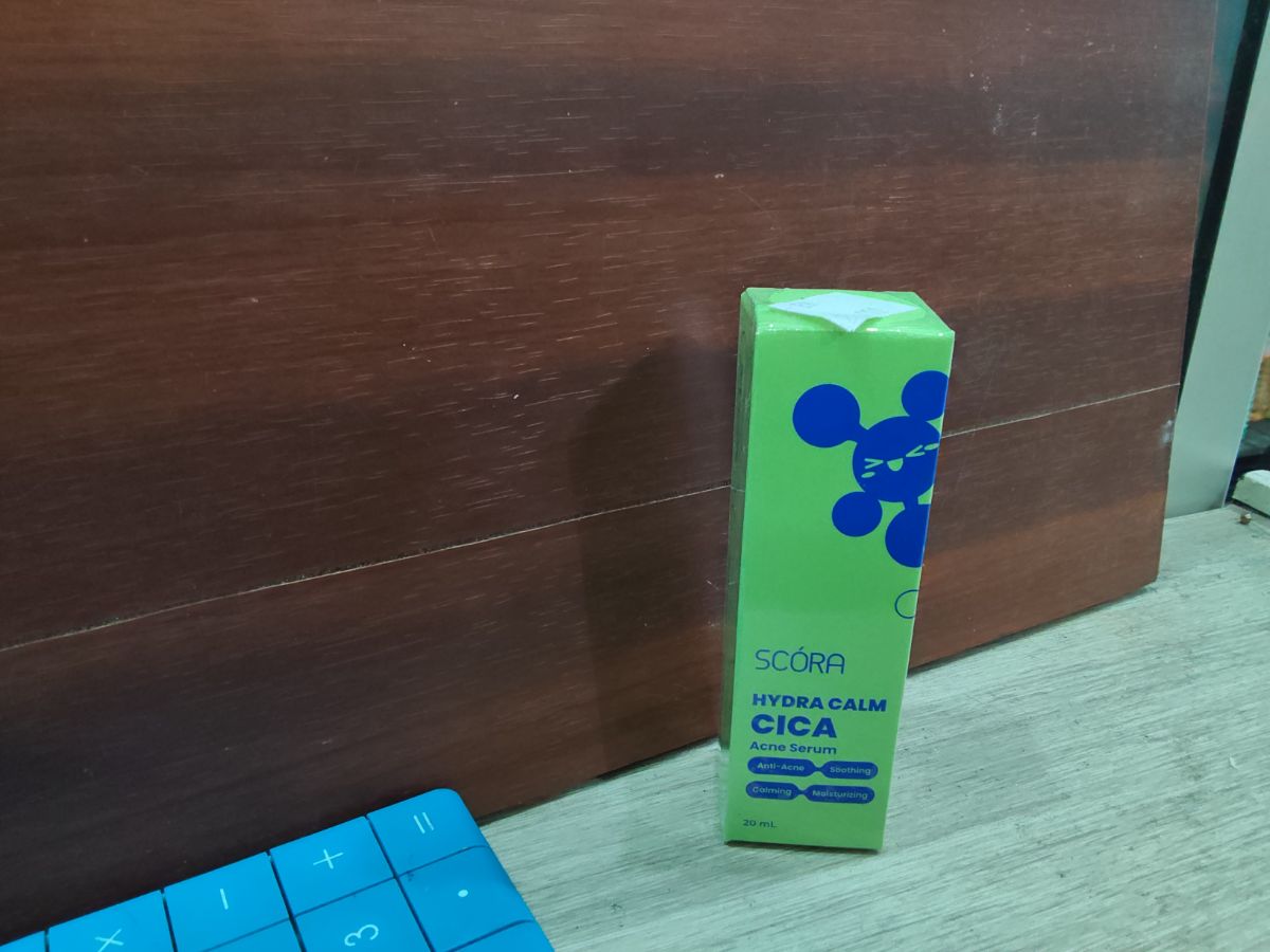 Scora hydracalm cica serum