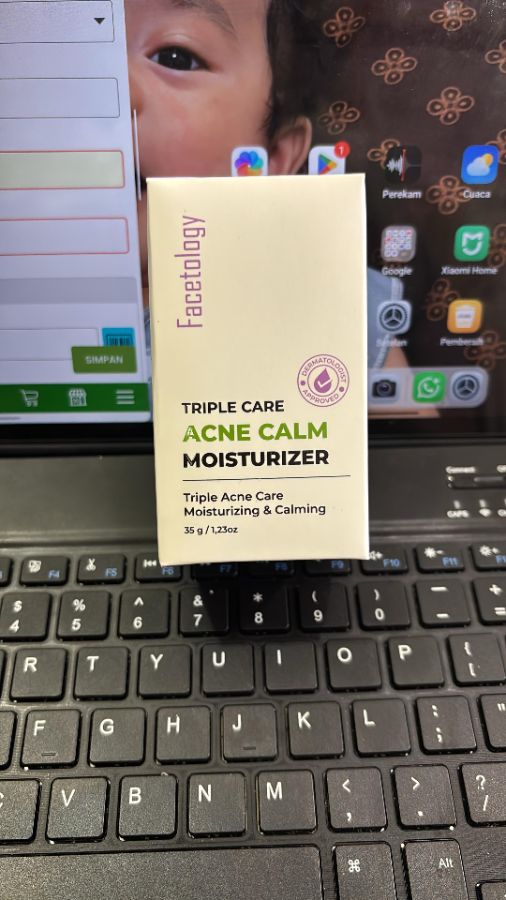 Facetology acne calm moist