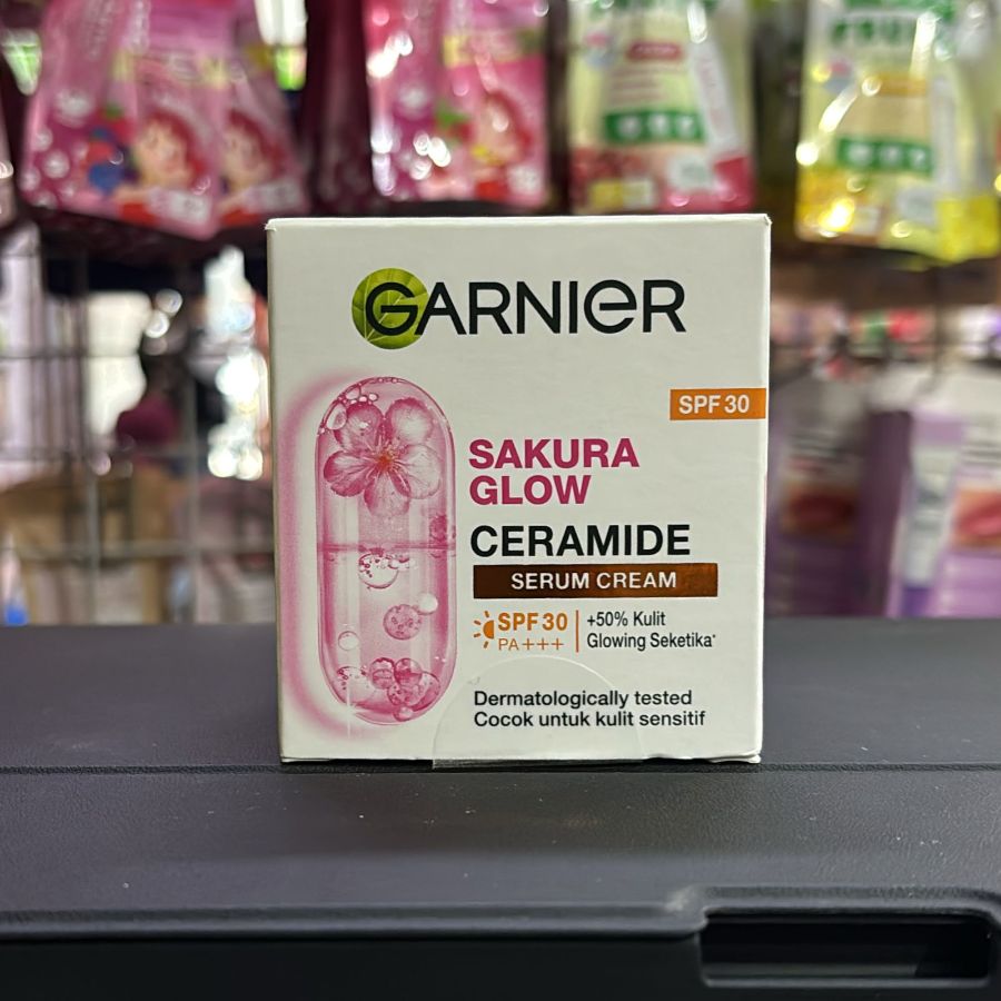 Garnier sakura glow spf30 50ml