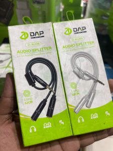 AUDIO SPLITTER D-AU08 (AE)