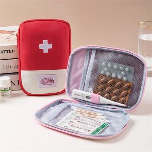 Travel Pouch Dompet P3K