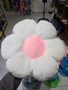 Bantal bunga PUTIH