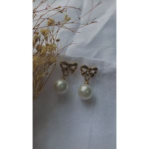 Anting mutiara hati