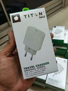 KEPALA CAS IPHONE USB C TITON GEN2 25WATT (EE)