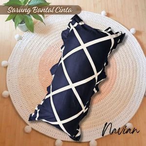 Sarunga bantal cinta - NAVIAN