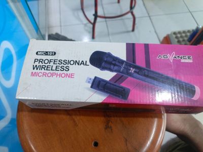 ADVANCE MIC-101 