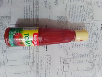Saus tomat Indofood 135ml