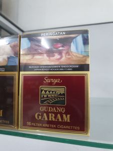Rokok Surya merah filter 16
