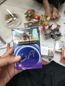 Rokok L.A ice ungu