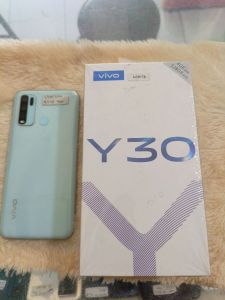 Vivo Y30 4/128