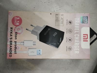 Titon mi travel charger 