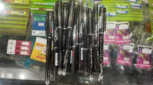 Pulpen joyko hitam 