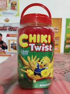 Chiki twist jagung bakar 
