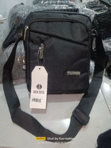 Tas salempang kotak HEHE