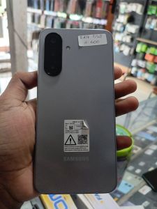 SAMSUNG A17 8/128
