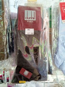 Kaos kaki kantor dunhill