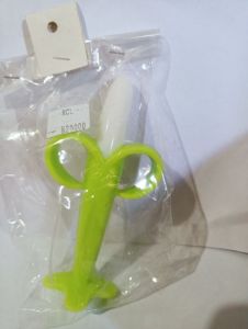Sikat gigi bayi model pisang