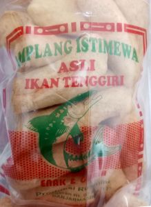 AMPLANG IKAN TENGGIRI RUSMINI