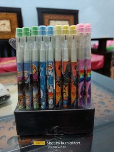 Pensil cabut karakter