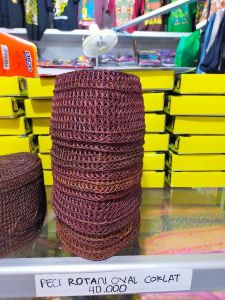 PECI ROTAN COKLAT 