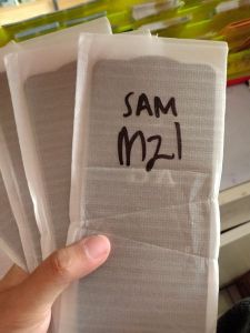 SAMSUNG M21