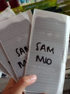 SAMSUNG M10