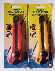 Alligator Cutter TL77