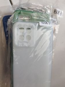 C. P realme 8i