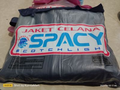 STELAN JAS HUJAN SPACY 