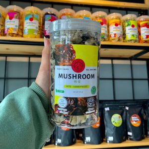 Keripik Jamur Kuping Kemasan Toples 1000 ml