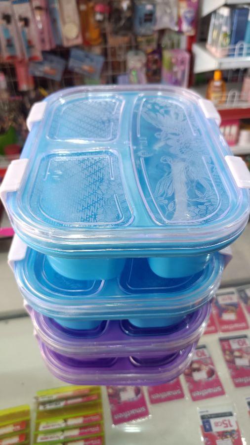 Kotak bekal sekat+sendok